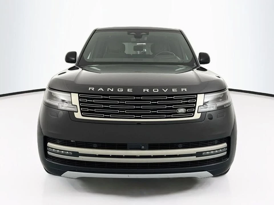 2024 Land Rover Range Rover L460 - Image 2 of 20