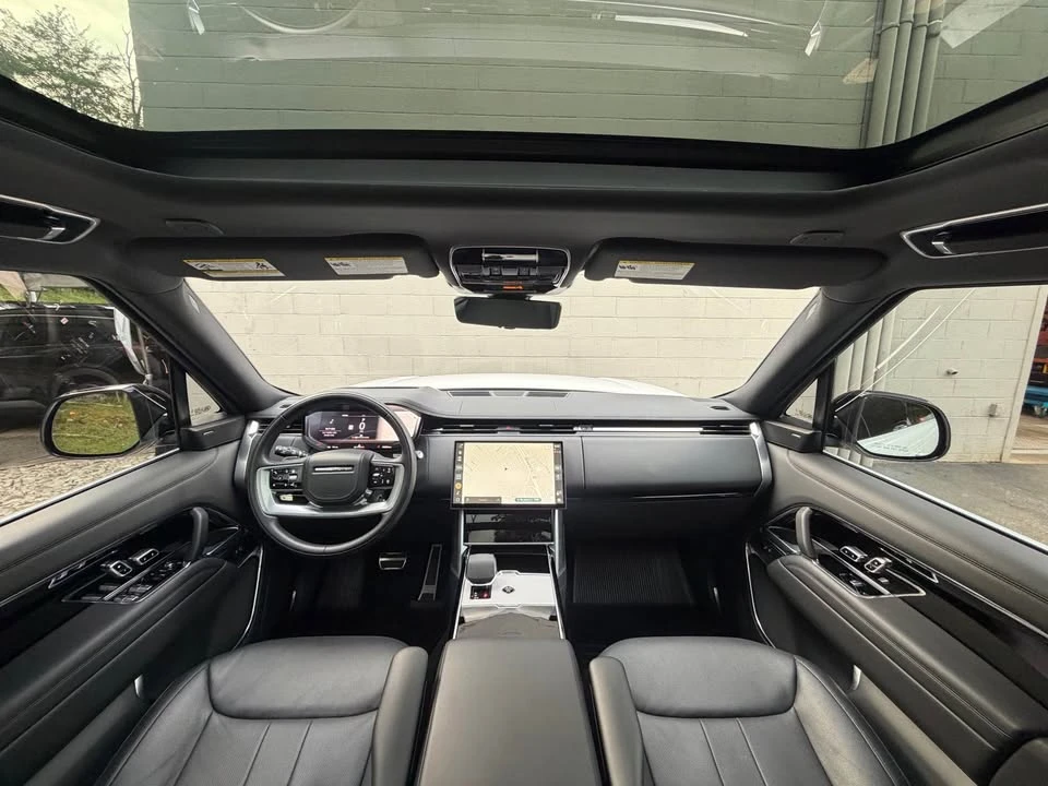 2024 Land Rover Range Rover L460 - Image 12 of 20