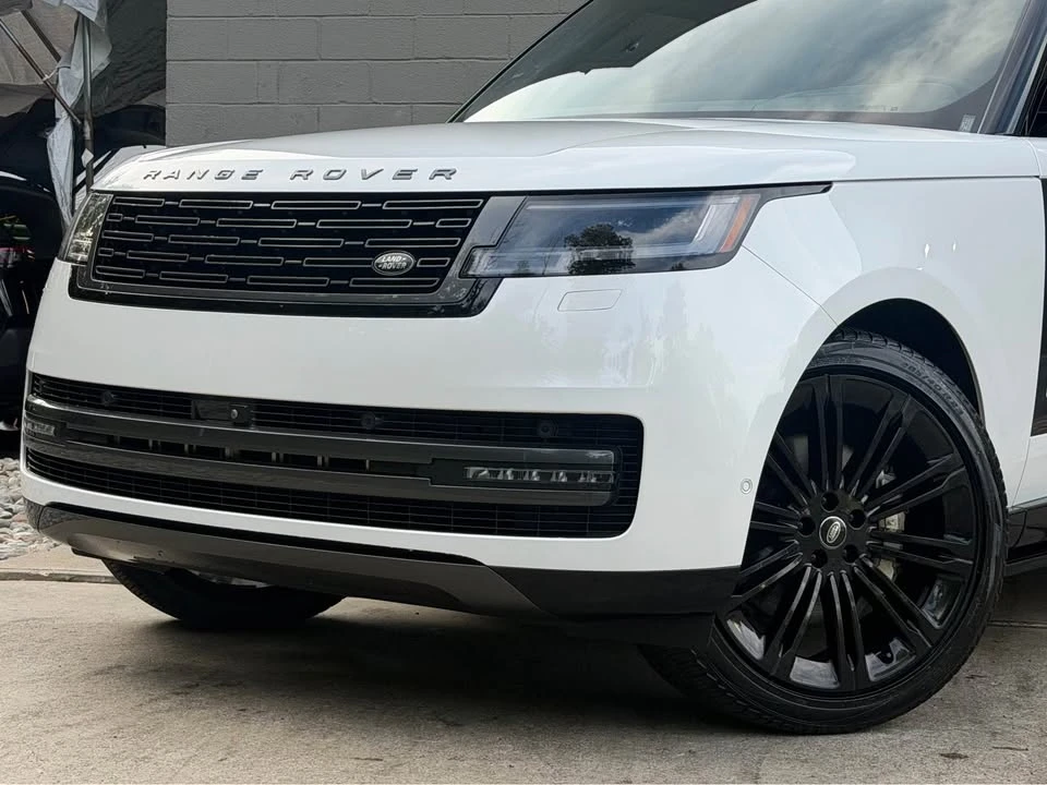 2024 Land Rover Range Rover L460 - Image 2 of 20
