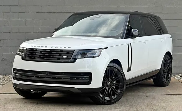 2024 Land Rover Range Rover P400 SE LWB 7 Sport Utility 4D