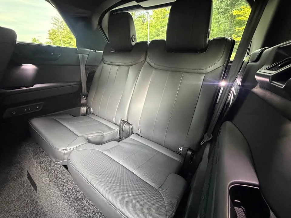 2024 Land Rover Range Rover L460 - Image 16 of 20