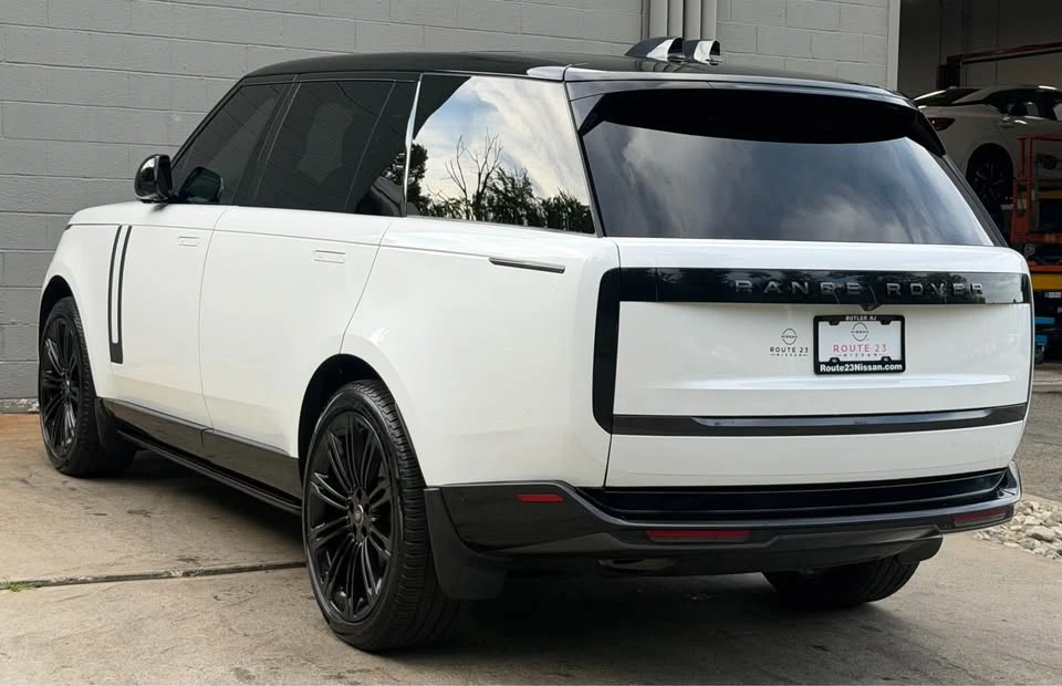 2024 Land Rover Range Rover L460 - Image 6 of 20