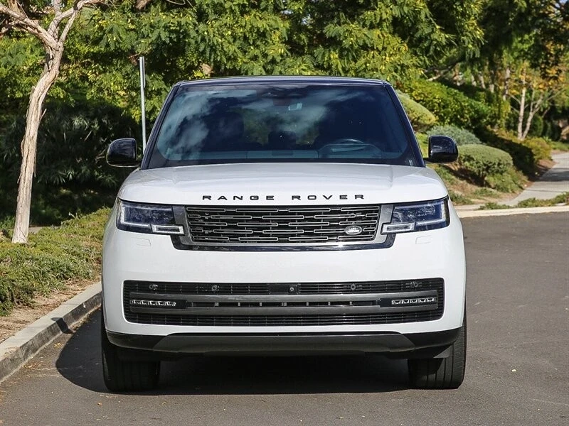 2024 Land Rover Range Rover L460 - Image 2 of 21