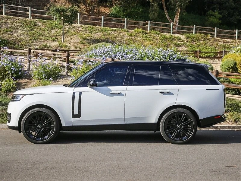 2024 Land Rover Range Rover L460 - Image 4 of 21