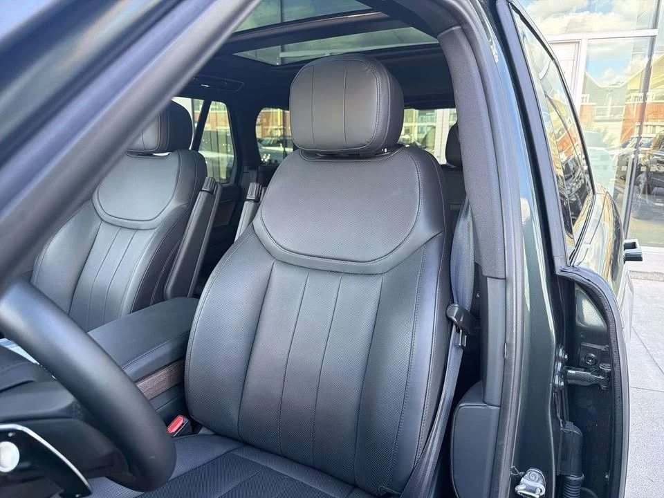 2024 Land Rover Range Rover L460 - Image 2 of 2