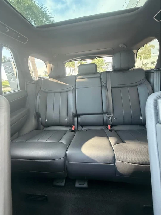 2024 Land Rover Range Rover L460 - Image 19 of 20