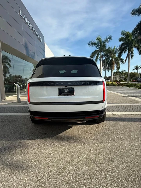 2024 Land Rover Range Rover L460 - Image 7 of 20