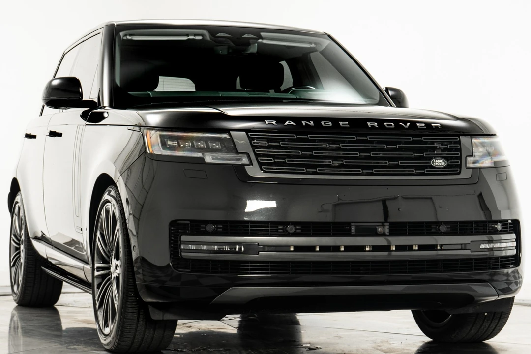 2024 Land Rover Range Rover L460 - Image 3 of 21