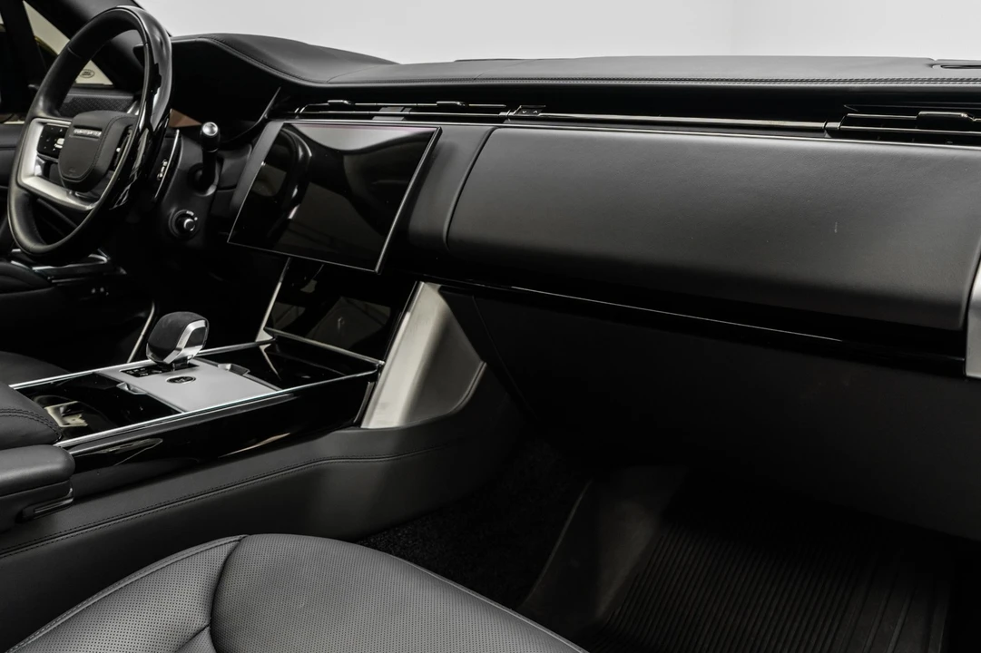 2024 Land Rover Range Rover L460 - Image 14 of 21