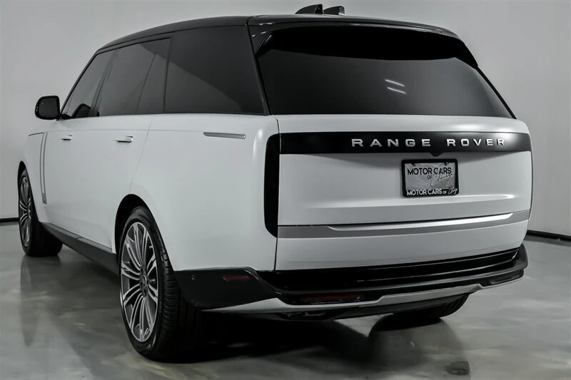 2024 Land Rover Range Rover L460 - Image 10 of 21