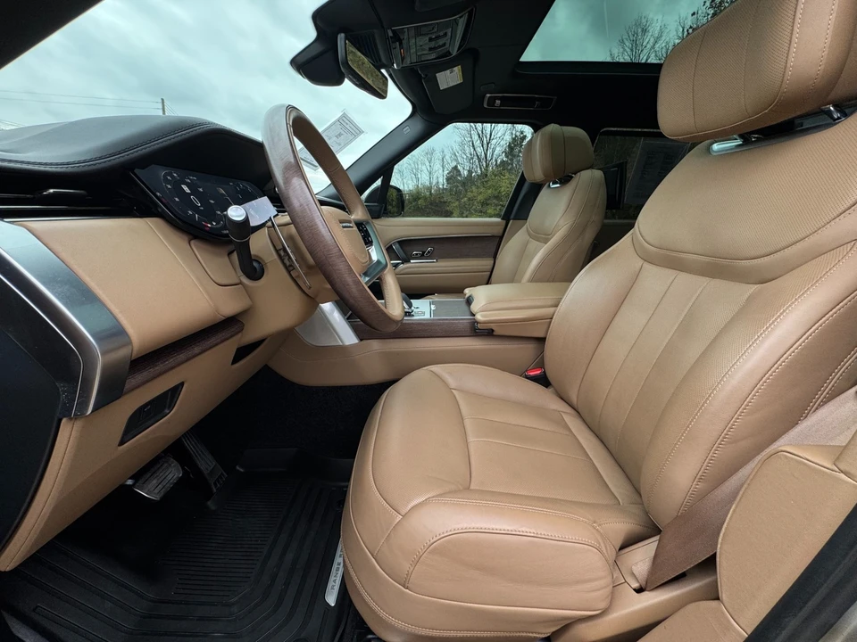 2024 Land Rover Range Rover L460 - Image 9 of 12