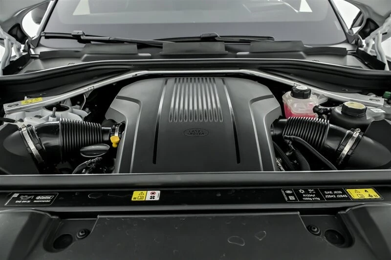 2024 Land Rover Range Rover L460 - Image 17 of 21