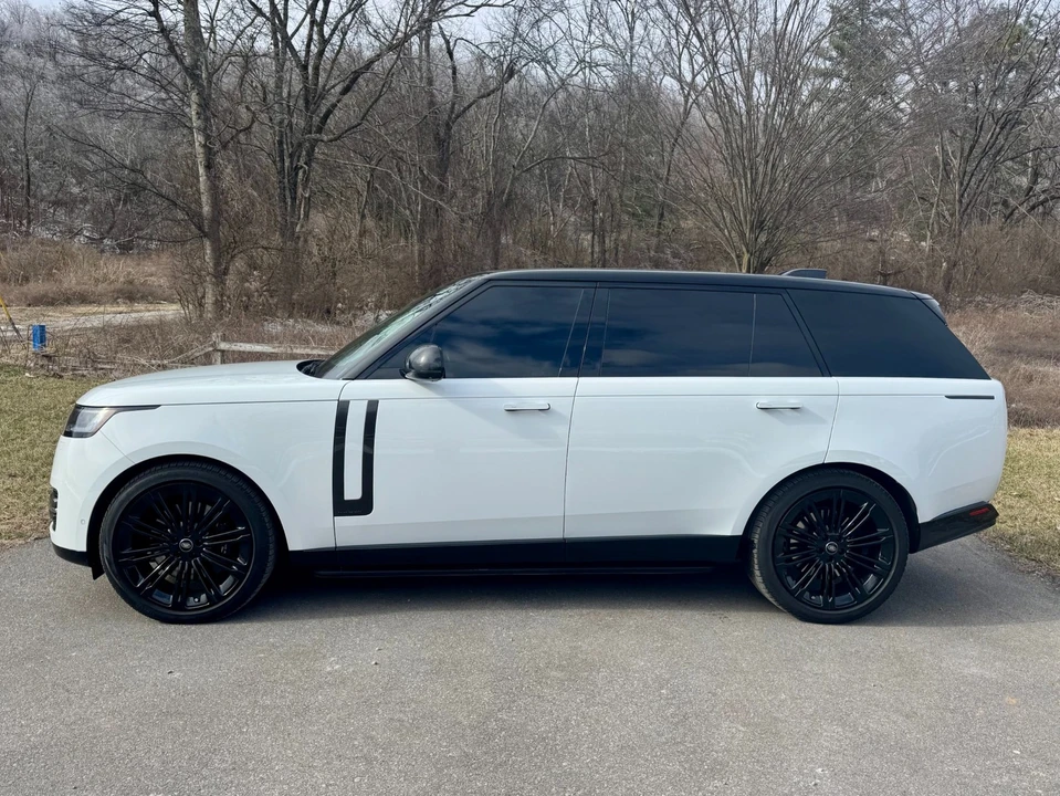 2024 Land Rover Range Rover L460 - Image 8 of 31
