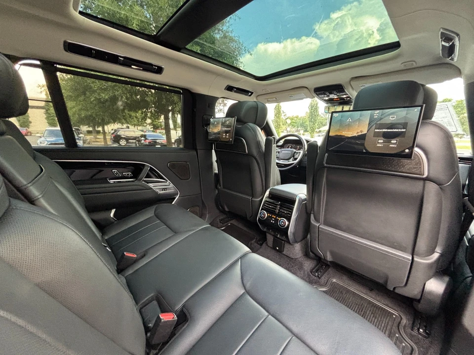 2024 Land Rover Range Rover L460 - Image 24 of 31