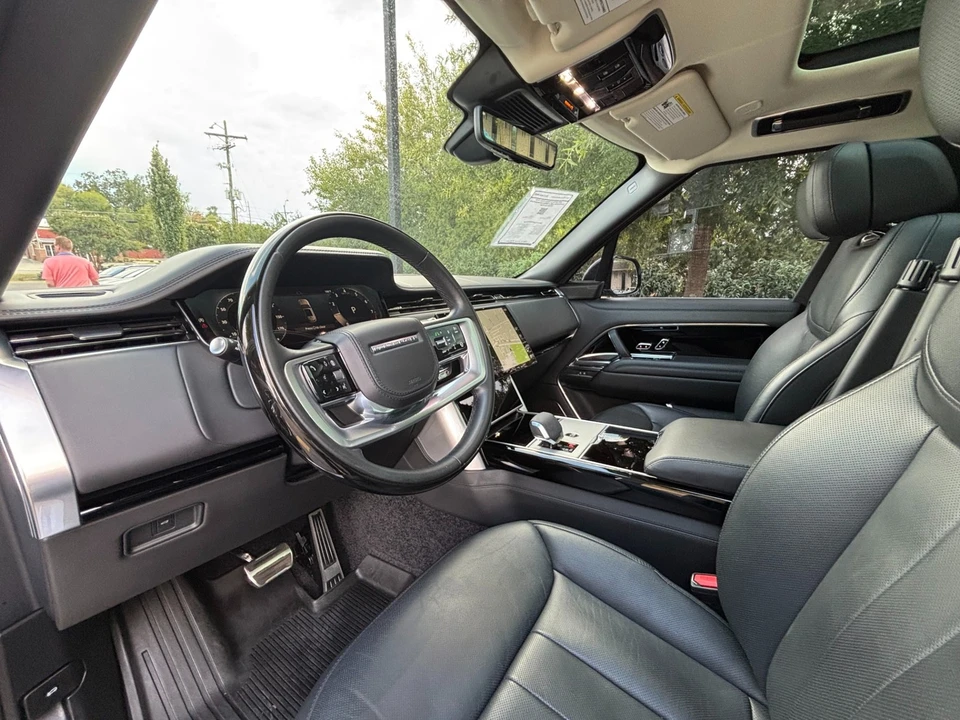2024 Land Rover Range Rover L460 - Image 9 of 31