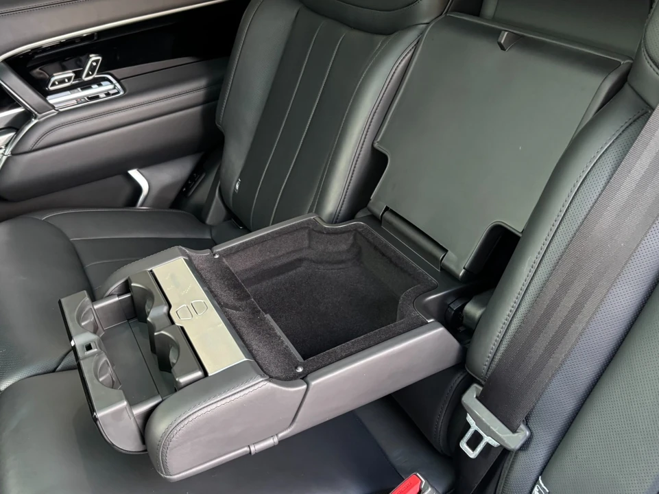 2024 Land Rover Range Rover L460 - Image 22 of 31
