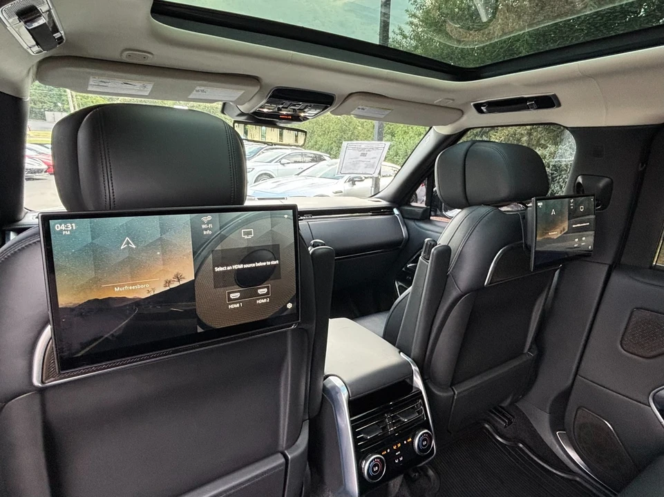 2024 Land Rover Range Rover L460 - Image 17 of 31