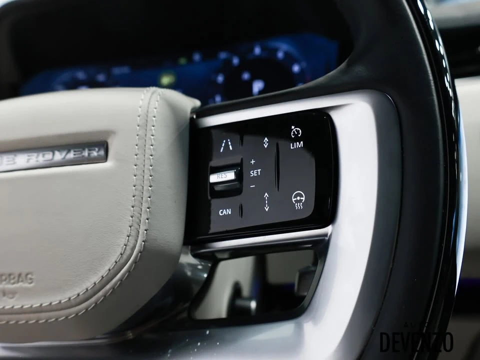 2024 Land Rover Range Rover L460 - Image 17 of 20