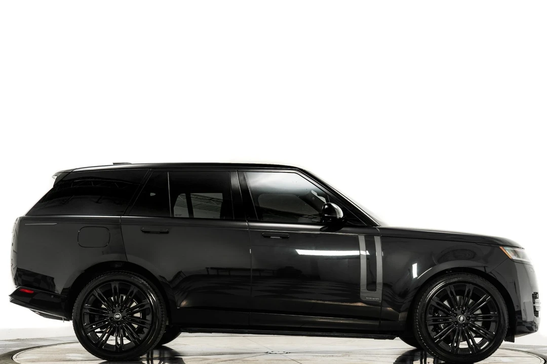2024 Land Rover Range Rover L460 - Image 2 of 21