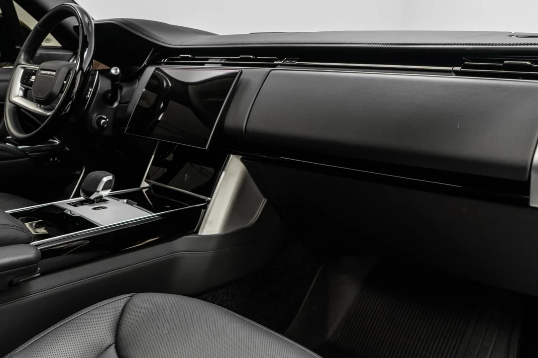 2024 Land Rover Range Rover L460 - Image 14 of 21