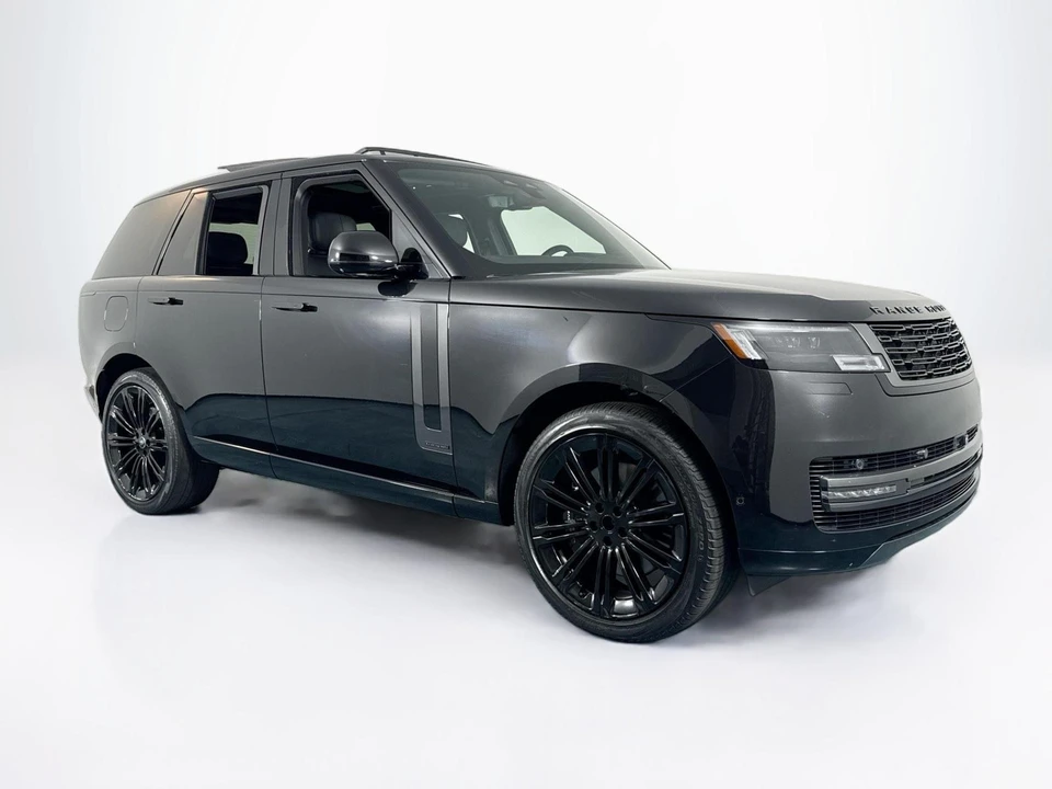 2024 Land Rover Range Rover L460 - Image 3 of 31