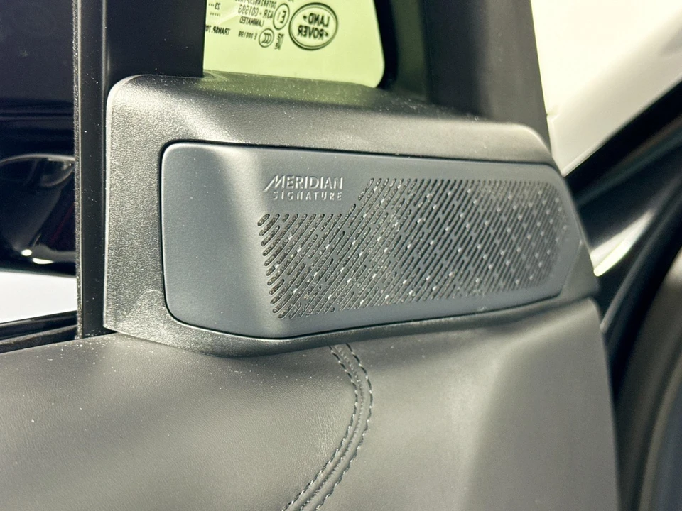 2024 Land Rover Range Rover L460 - Image 21 of 31