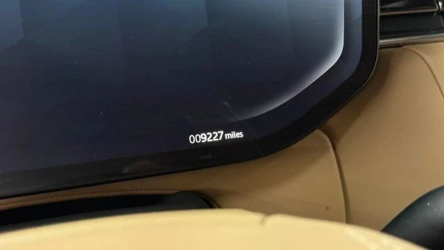 2024 Land Rover Range Rover L460 - Image 6 of 11
