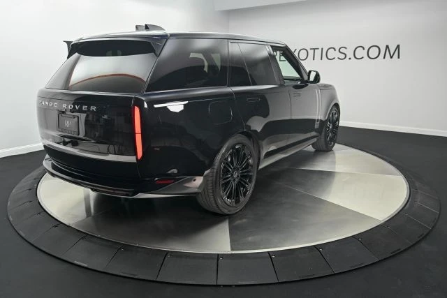 2024 Land Rover Range Rover L460 - Image 9 of 26