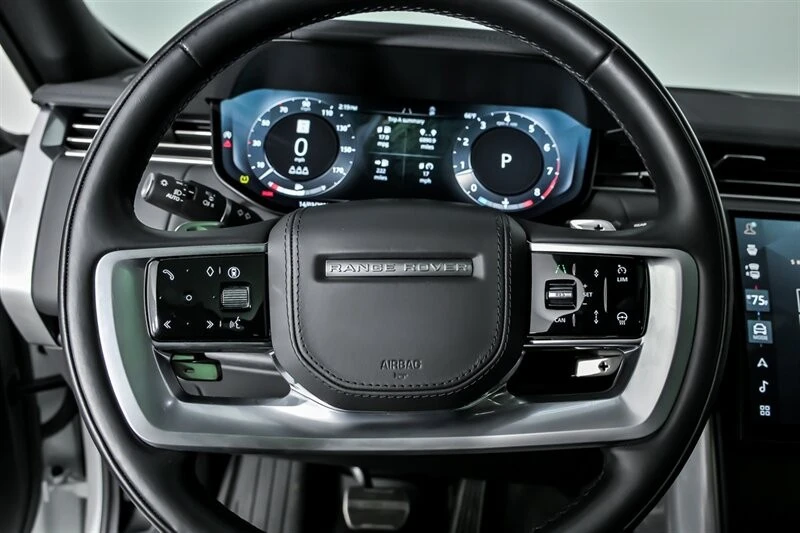 2024 Land Rover Range Rover L460 - Image 28 of 31
