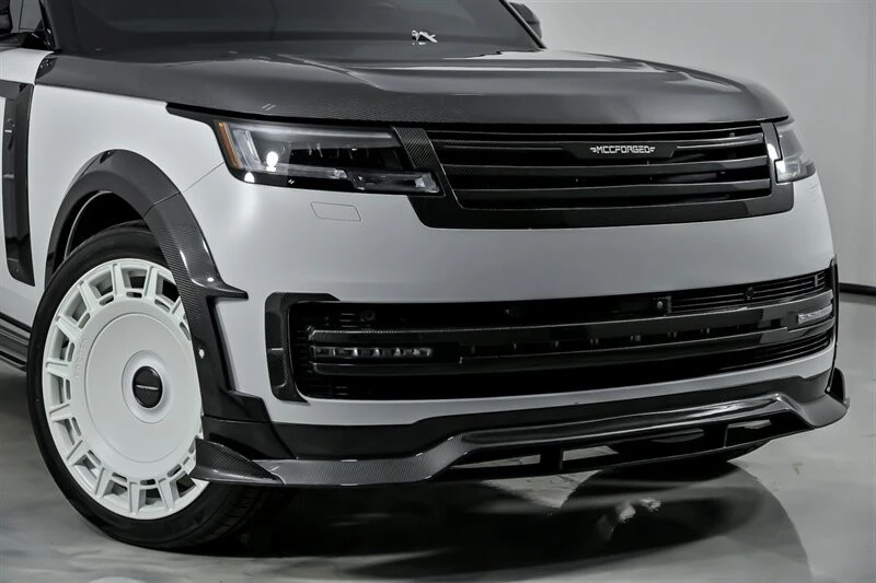 2024 Land Rover Range Rover L460 - Image 3 of 31