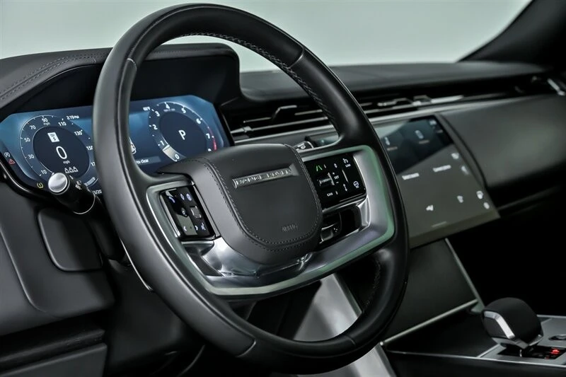 2024 Land Rover Range Rover L460 - Image 26 of 31