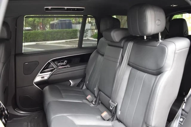 2024 Land Rover Range Rover L460 - Image 14 of 16