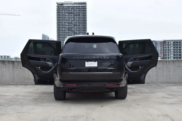 2024 Land Rover Range Rover L460 - Image 7 of 16