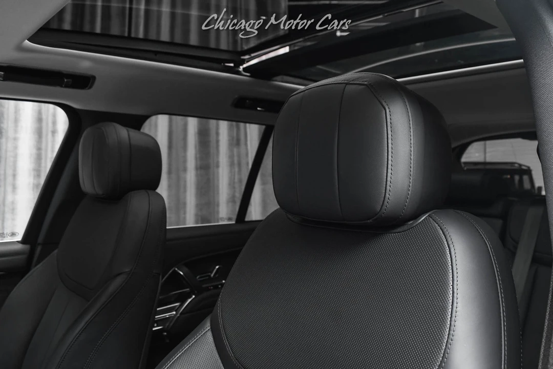 2024 Land Rover Range Rover L460 - Image 19 of 31