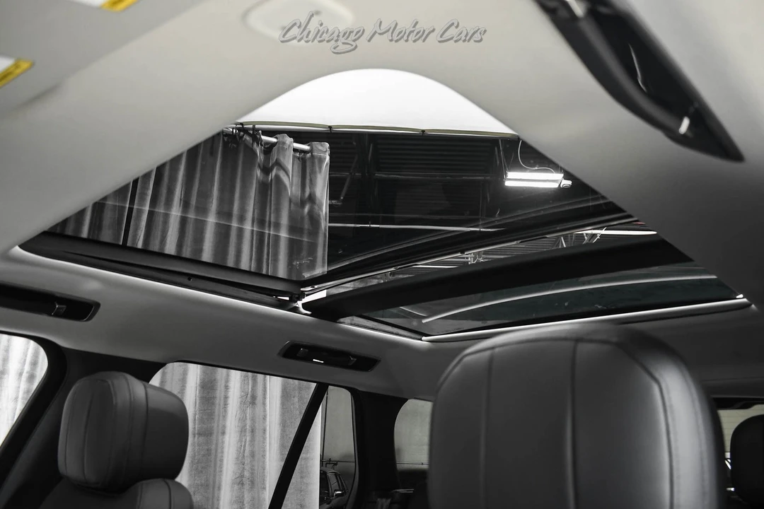 2024 Land Rover Range Rover L460 - Image 18 of 31