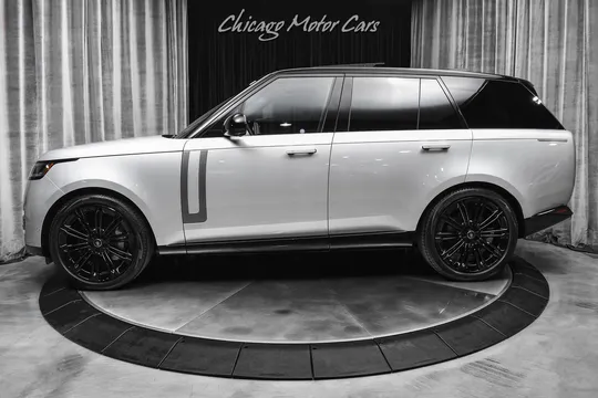 2024 Land Rover Range Rover P530 SE