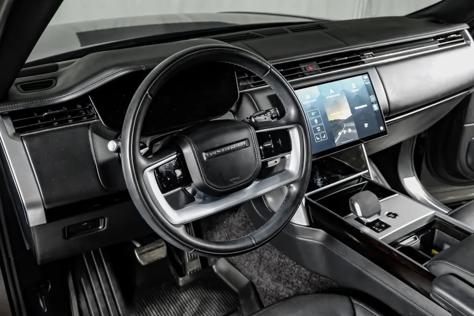 2024 Land Rover Range Rover L460 - Image 9 of 20