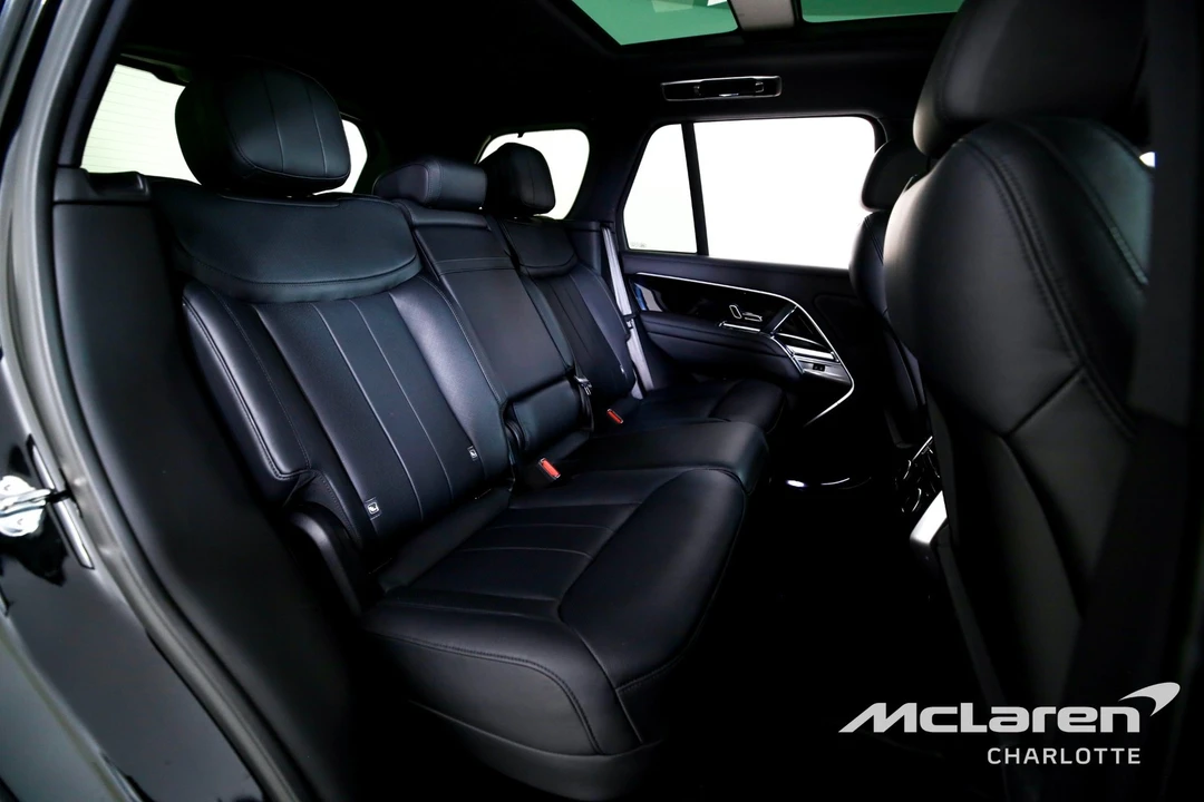 2024 Land Rover Range Rover L460 - Image 25 of 31