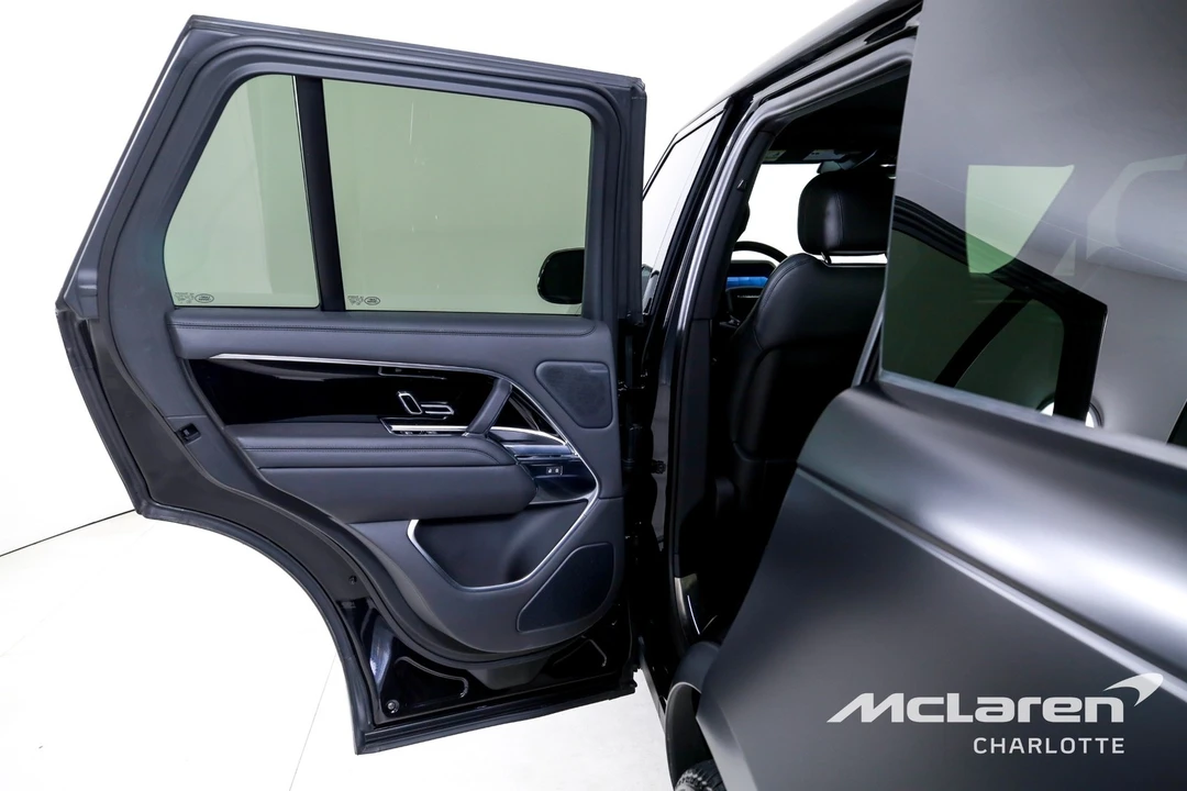 2024 Land Rover Range Rover L460 - Image 16 of 31