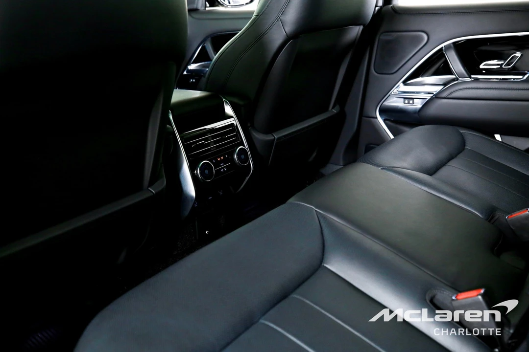 2024 Land Rover Range Rover L460 - Image 18 of 31