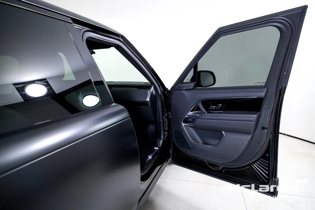2024 Land Rover Range Rover L460 - Image 27 of 31