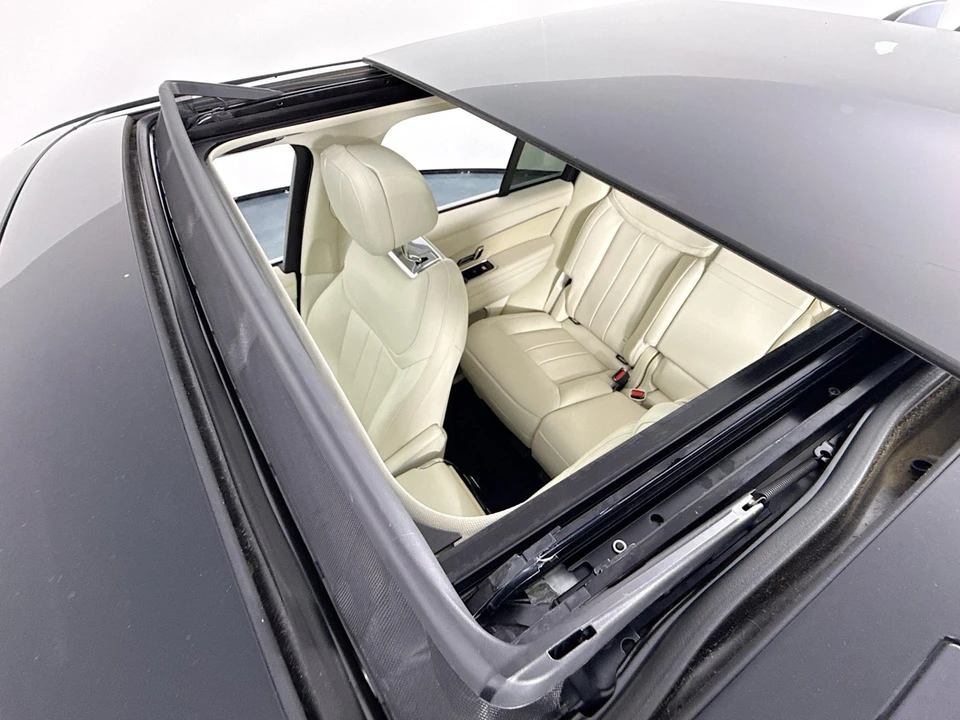 2024 Land Rover Range Rover L460 - Image 14 of 31