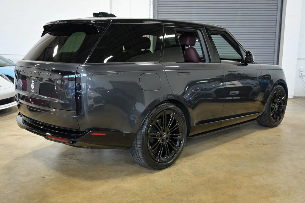 2024 Land Rover Range Rover L460 - Image 12 of 12