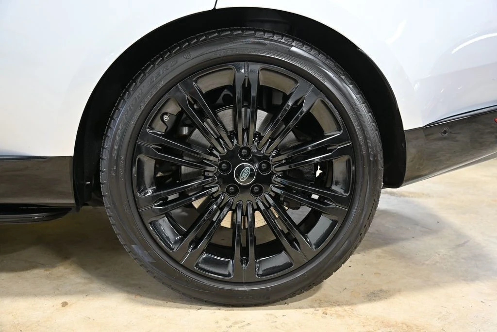 2024 Land Rover Range Rover L460 - Image 6 of 12