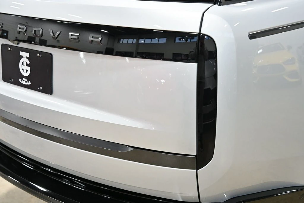 2024 Land Rover Range Rover L460 - Image 10 of 12