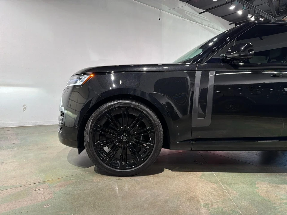 2024 Land Rover - Image 6 of 31