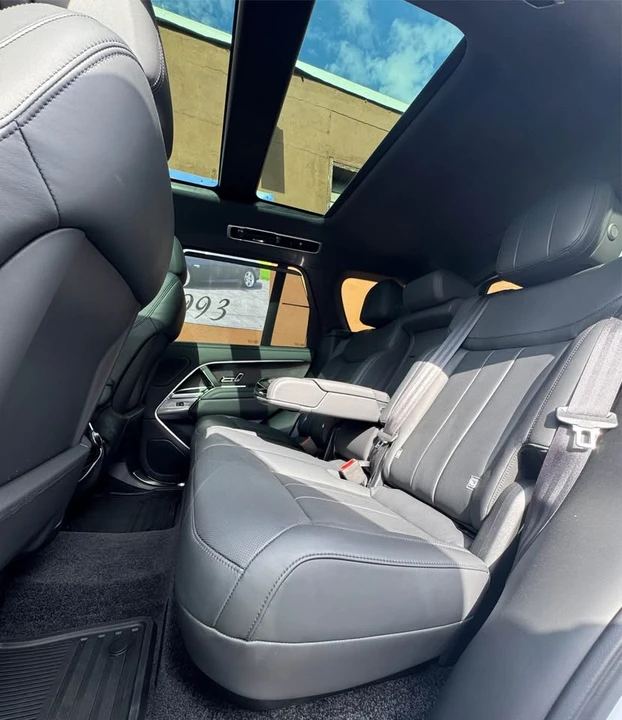 2024 Land Rover Range Rover L460 - Image 10 of 20