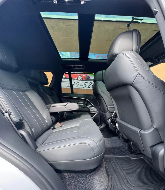 2024 Land Rover Range Rover L460 - Image 12 of 20