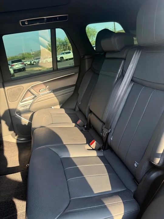 2024 Land Rover Range Rover L460 - Image 16 of 18