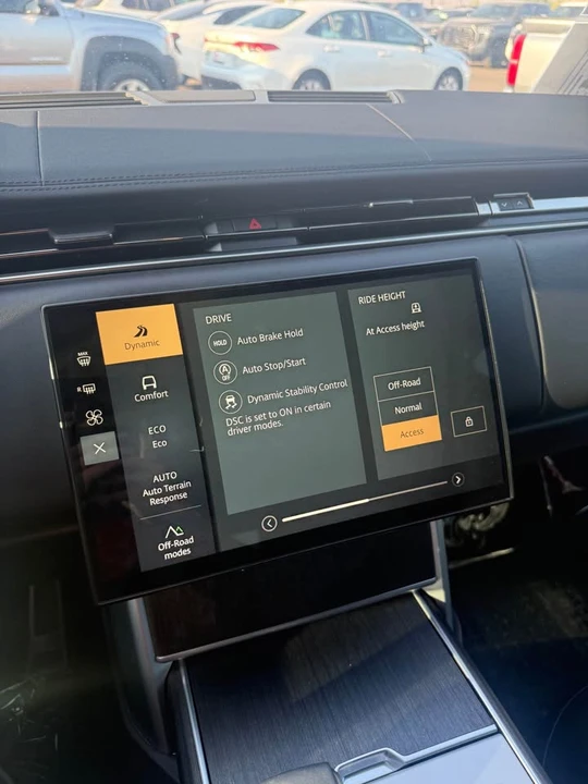 2024 Land Rover Range Rover L460 - Image 10 of 18
